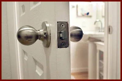 Locksmith Lock Store Durham, NC 919-444-2870 - 14-unlock-door